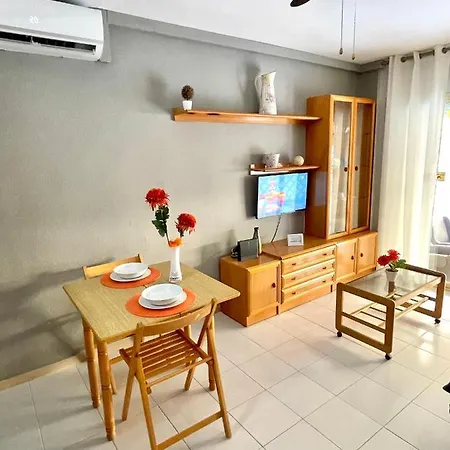 Apartbeach Atalaya Mar Junto Playa * Salou